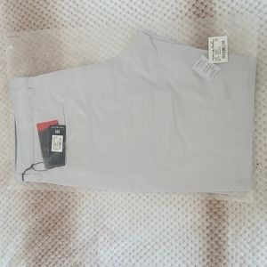 Travis Mathew Golf shorts 34 Men's Starnes micro chip color brand new